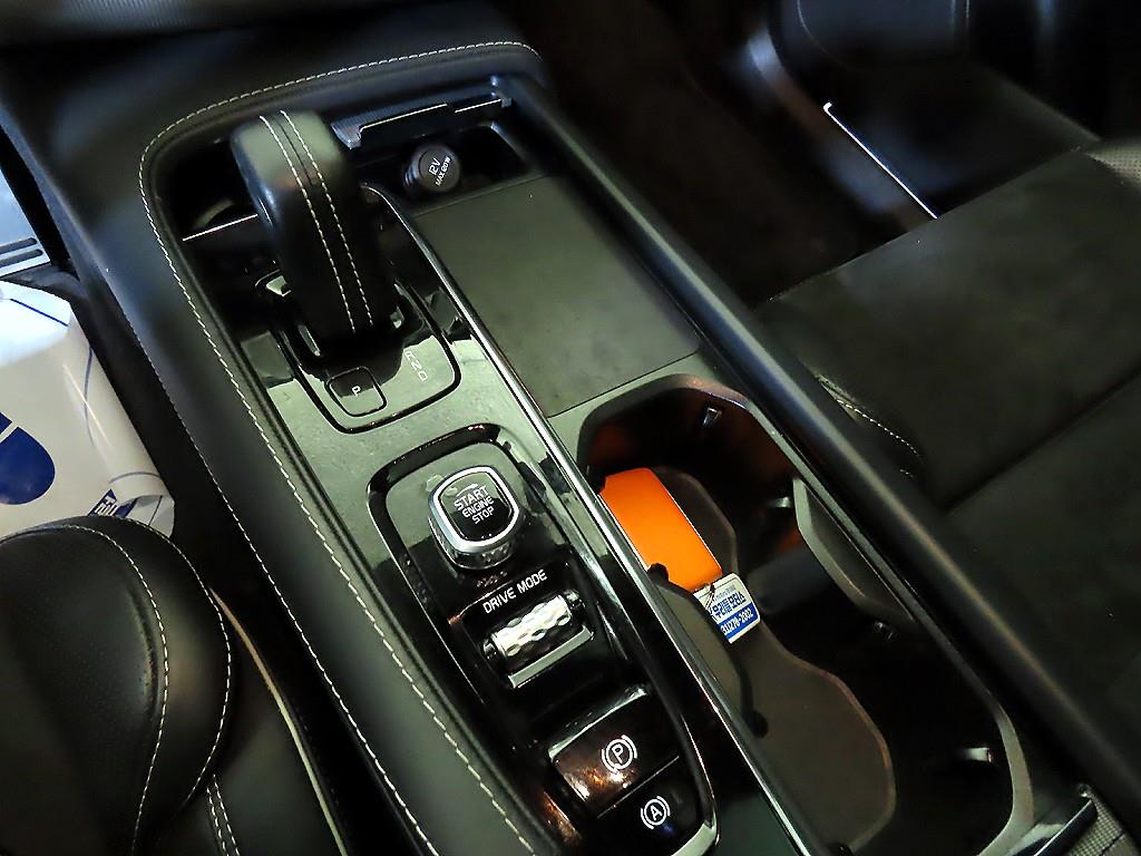 Volvo XC90 - Vista 12