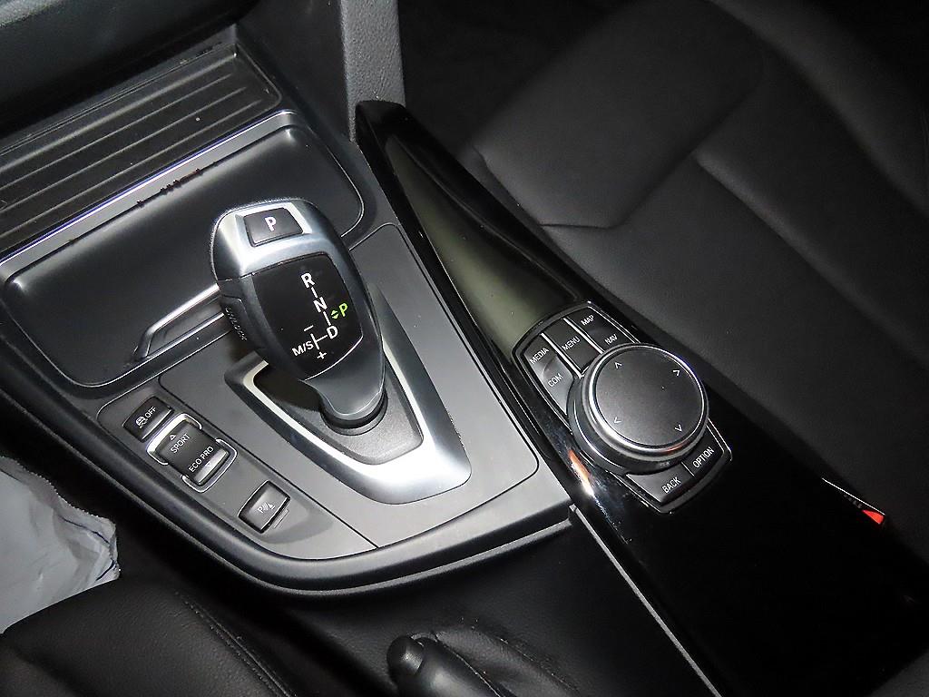 BMW Gran Turismo - Vista 12