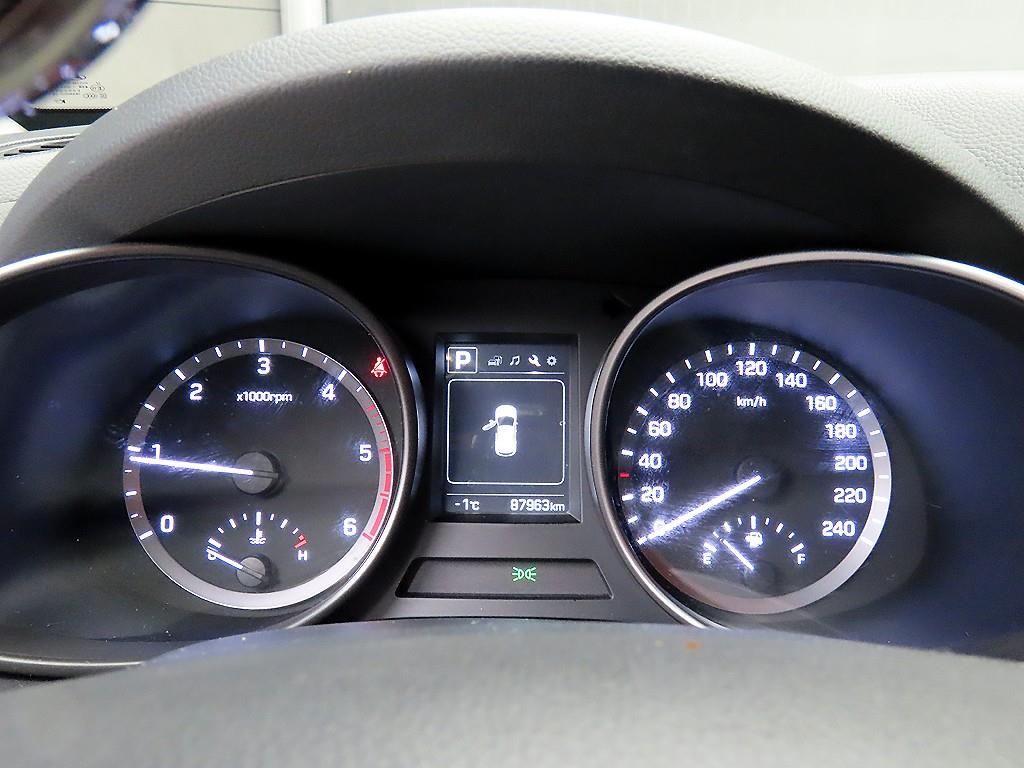 HYUNDAI Santa Fe - Vista 8