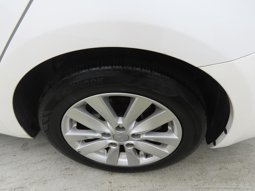 KIA K3 2015 Blanco - Importación desde Corea - HF Imports Iquique - Foto 20