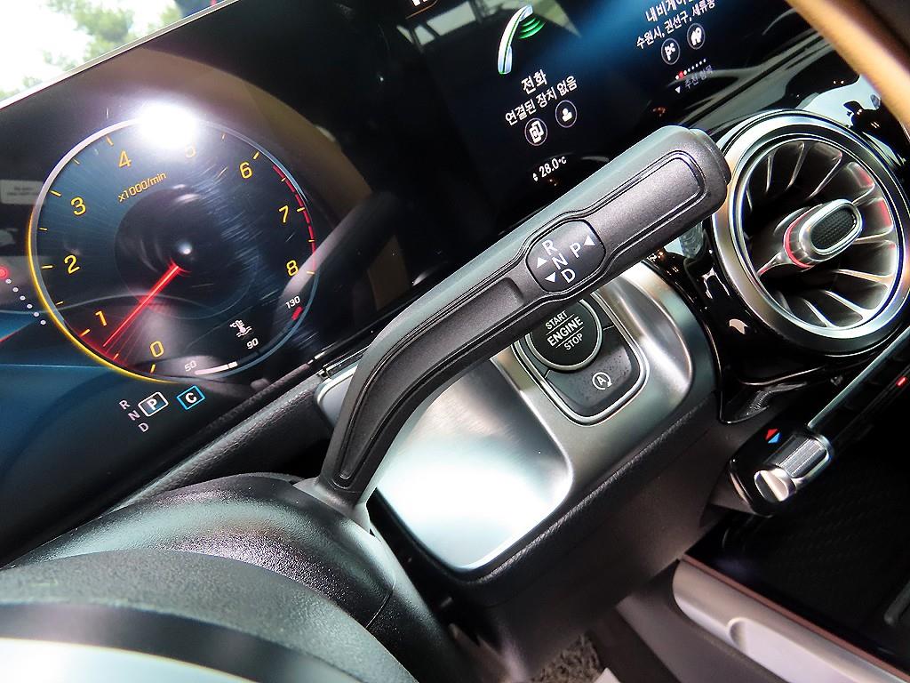 Mercedes Benz GLB Class - Vista 10