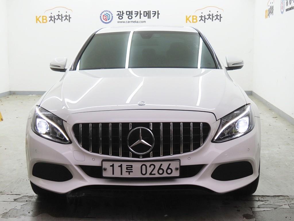 Mercedes Benz C Class 2017 - Importación desde Corea - HF Imports Iquique - Foto 1