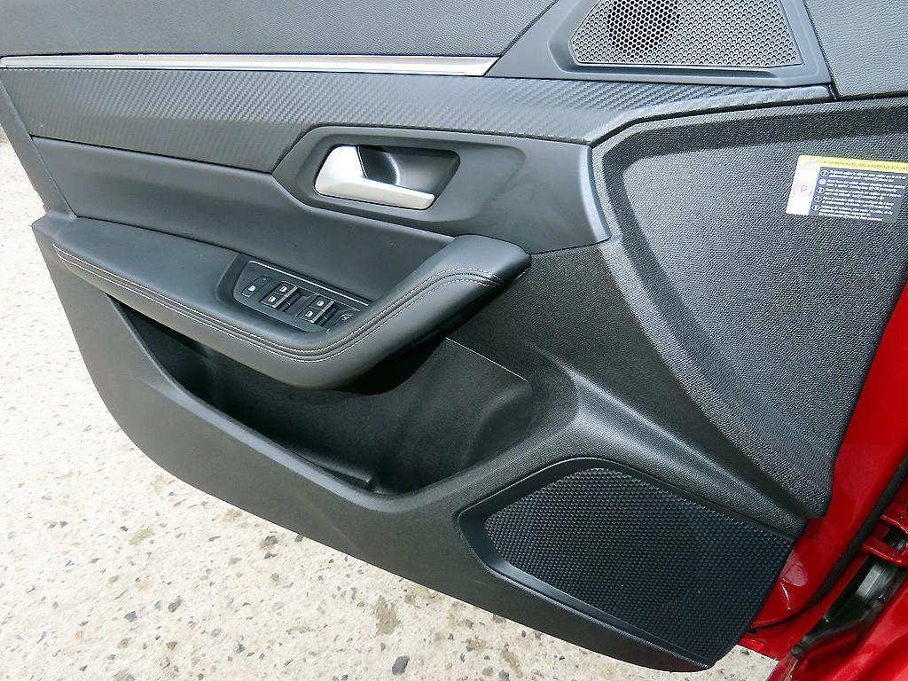 Peugeot 508 - Vista 11