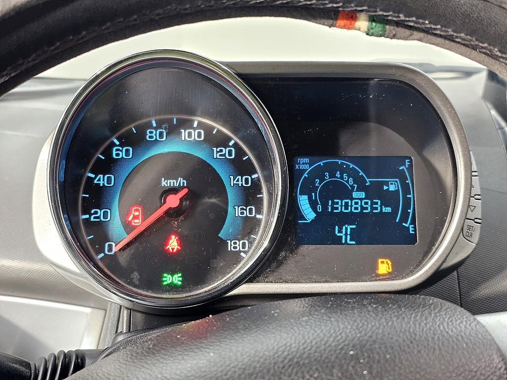 Chevrolet Spark - Vista 7