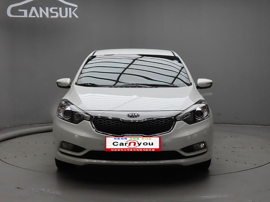 KIA K3 2015 Blanco - Importación desde Corea - HF Imports Iquique - Foto 1