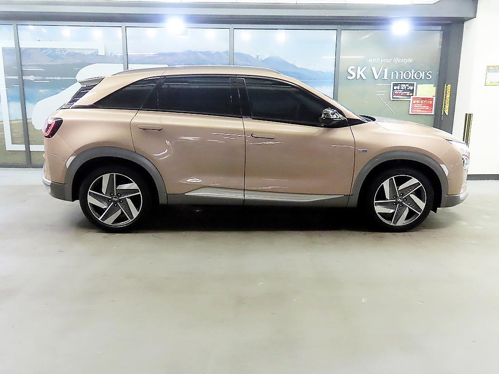 HYUNDAI Nexo - Vista 3