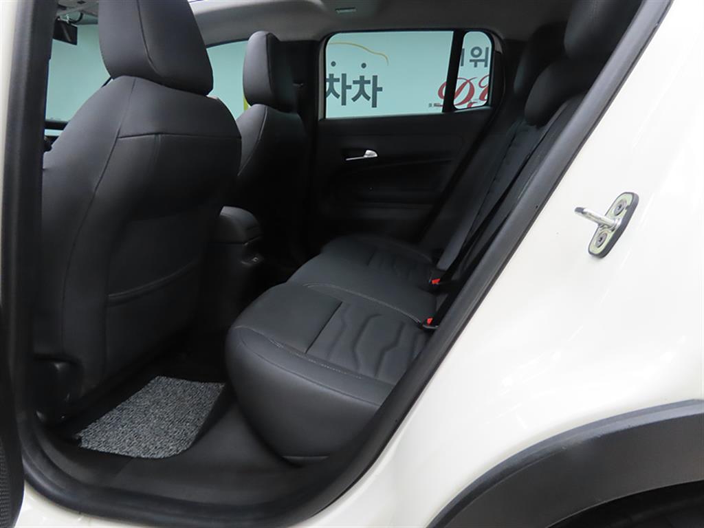 Jeep Avenger - Vista 6