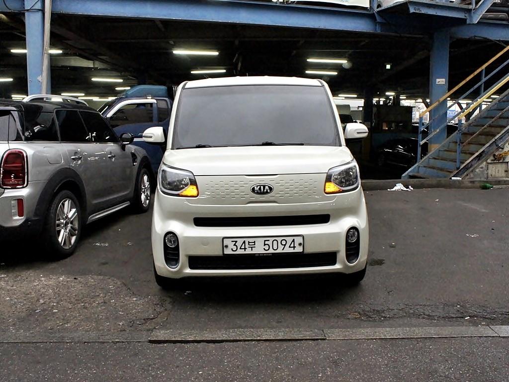 KIA Ray 2018 Blanco - Importación desde Corea - HF Imports Iquique - Foto 1