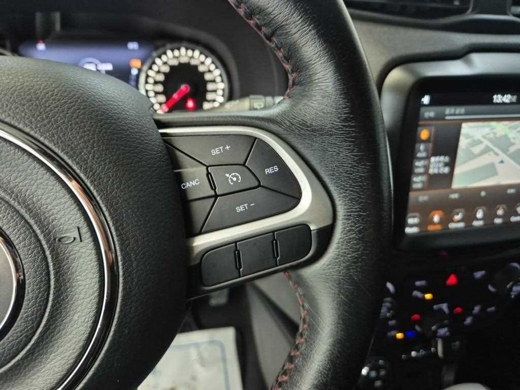 Jeep Renegade 2018 Negro - Importación desde Corea - HF Imports Iquique - Foto 15