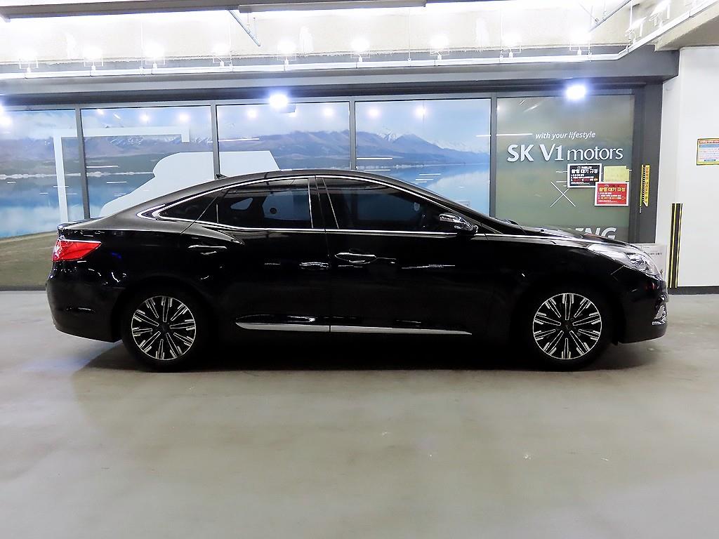 HYUNDAI Grandeur - Vista 3