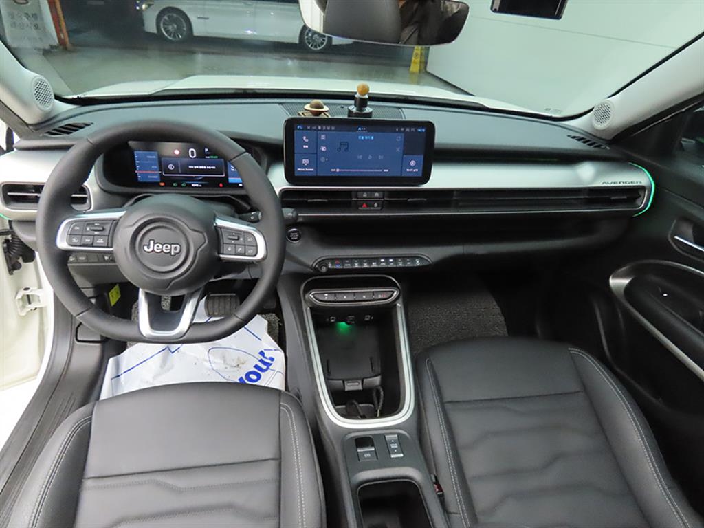 Jeep Avenger - Vista 7