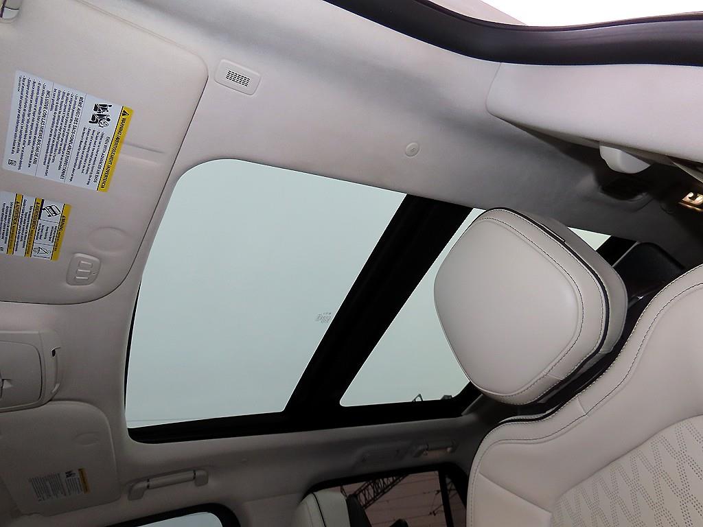 Lincoln Navigator 2018 Blanco - Importación desde Corea - HF Imports Iquique - Foto 16