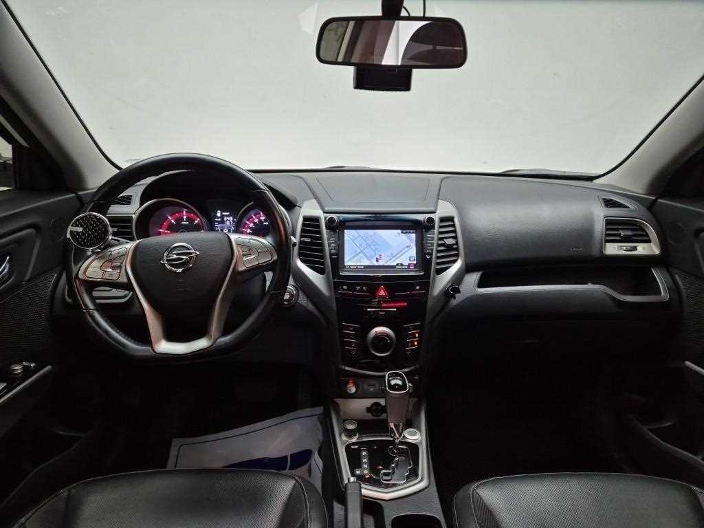 Ssangyong Tivoli - Vista 7