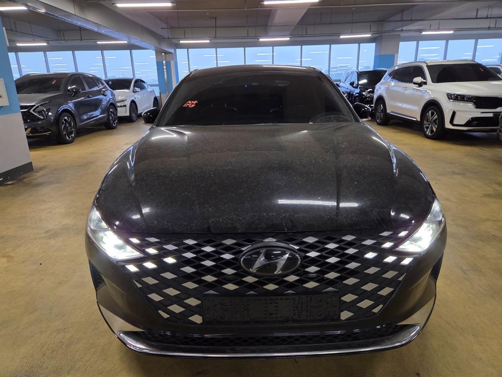 HYUNDAI Grandeur 2020 Negro - Importación desde Corea - HF Imports Iquique - Foto 1