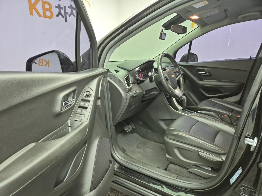 Chevrolet Trax 2019 Negro - Importación desde Corea - HF Imports Iquique - Foto 16
