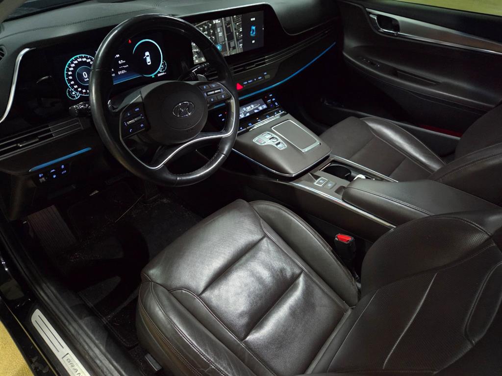 HYUNDAI Grandeur - Vista 4