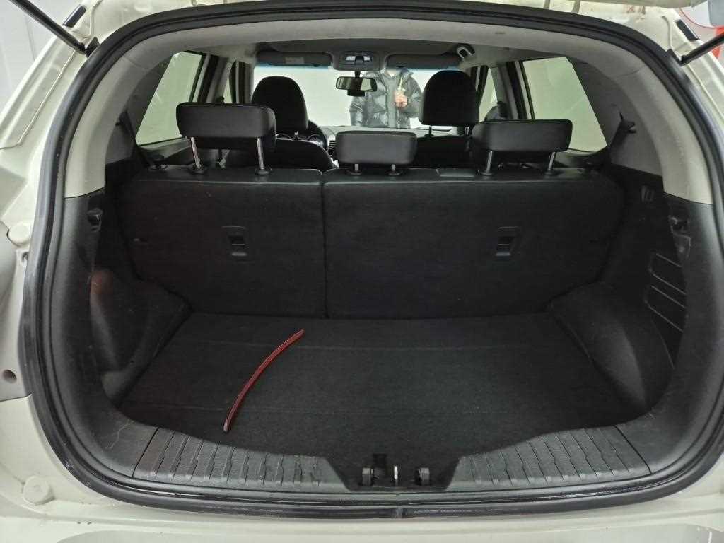 Ssangyong Tivoli 2016 Blanco - Importación desde Corea - HF Imports Iquique - Foto 18