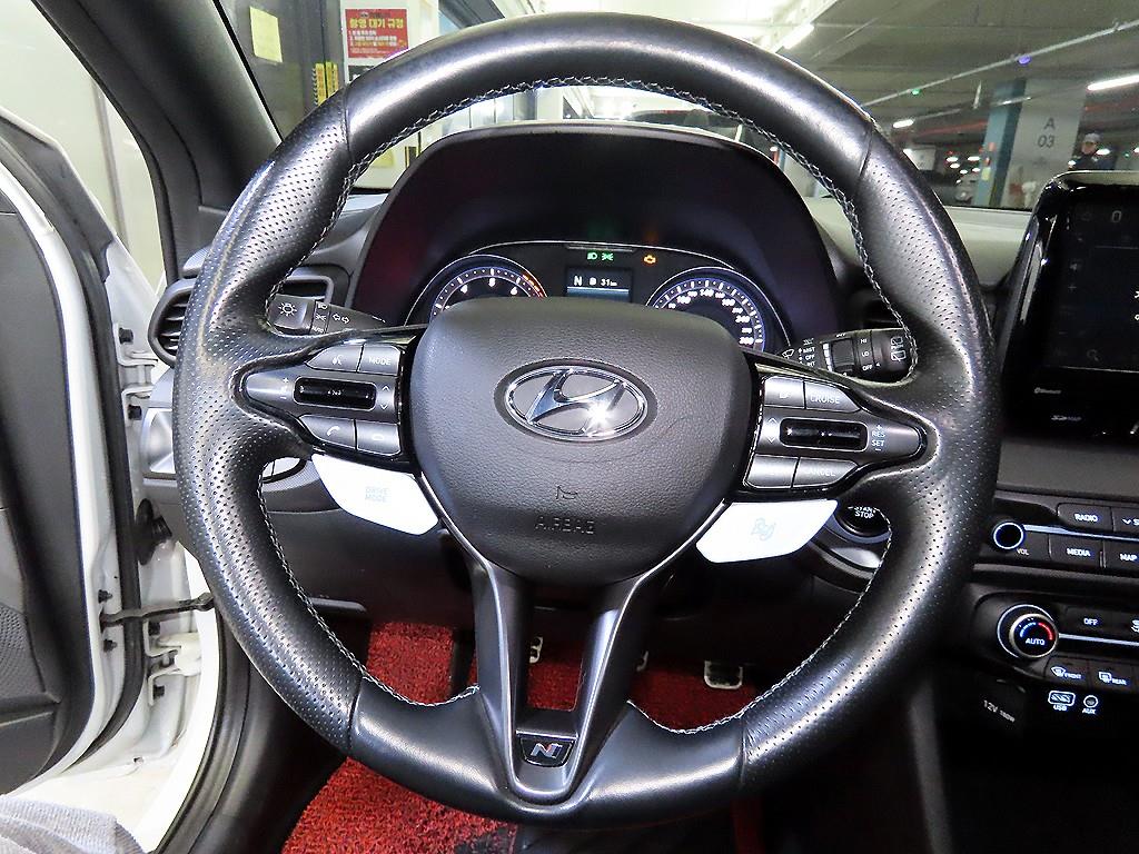 HYUNDAI Veloster - Vista 8