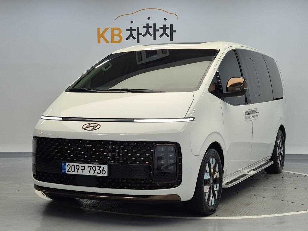 HYUNDAI Staria 2023 Blanco - Importación desde Corea - HF Imports Iquique - Foto 1
