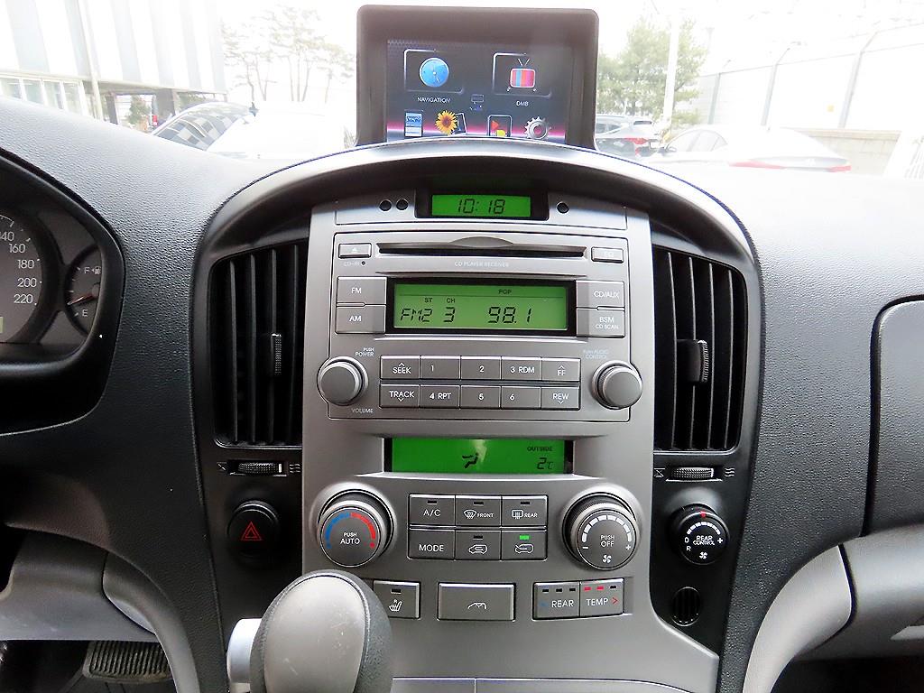 HYUNDAI Starex 2009 - Importación desde Corea - HF Imports Iquique - Foto 14