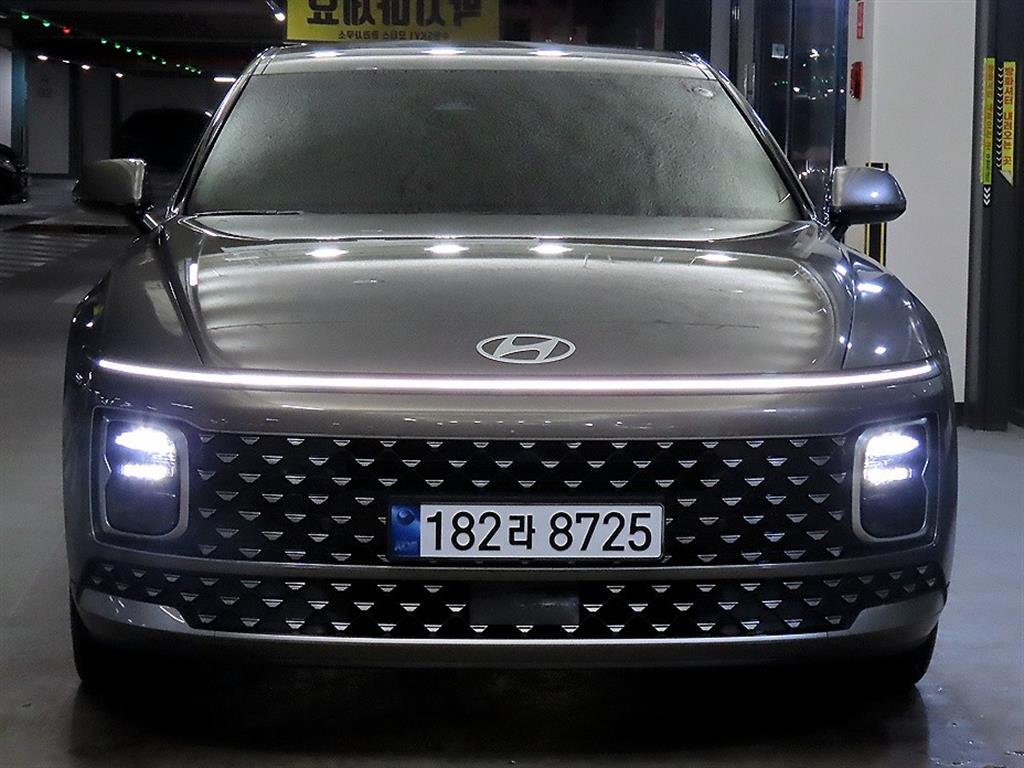 HYUNDAI Grandeur - Vista 2