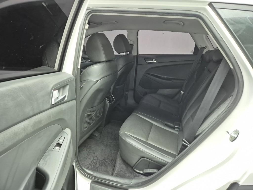 HYUNDAI Tucson - Vista 12