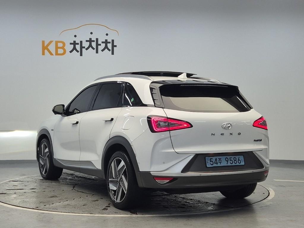 HYUNDAI Nexo - Vista 2