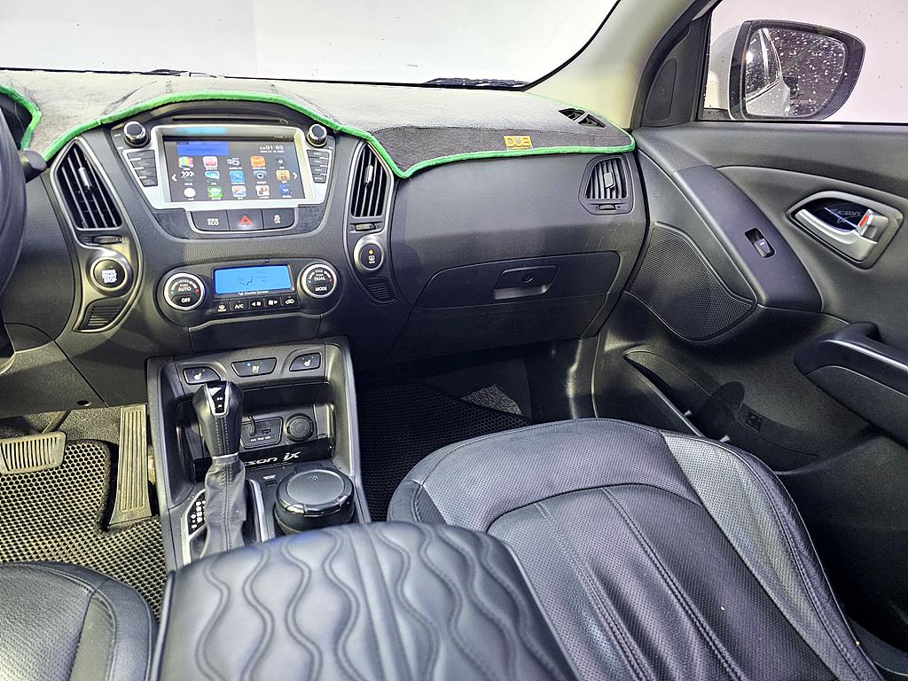 HYUNDAI Tucson - Vista 10