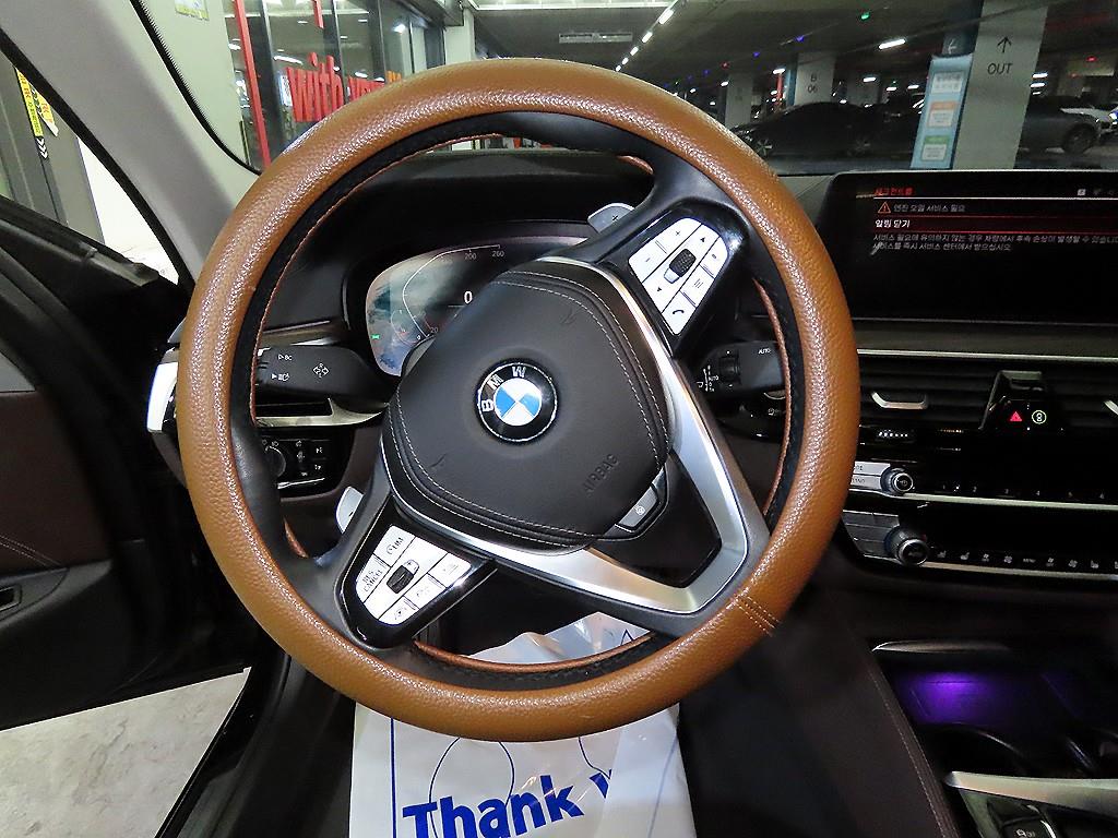 BMW 5 Series - Vista 8