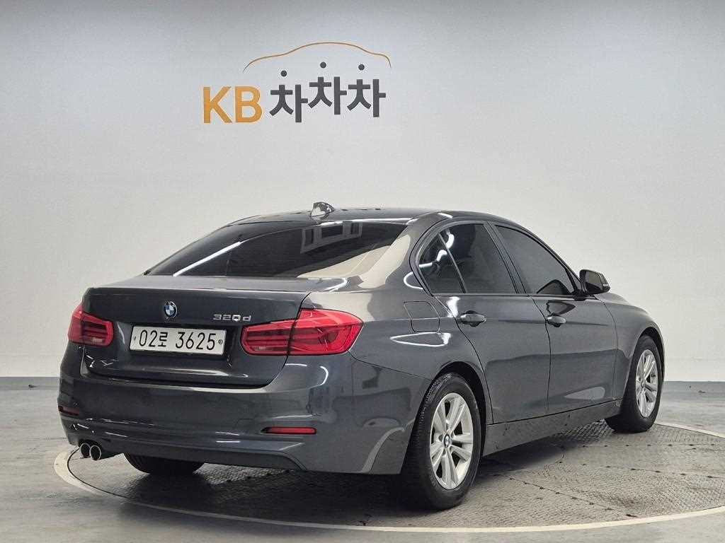 BMW 3 series - Vista 3