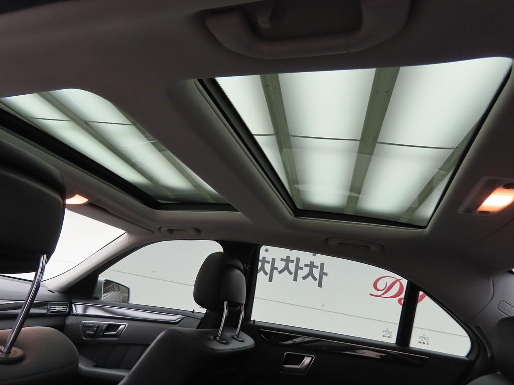 Mercedes Benz E class 2012 Plateado - Importación desde Corea - HF Imports Iquique - Foto 17