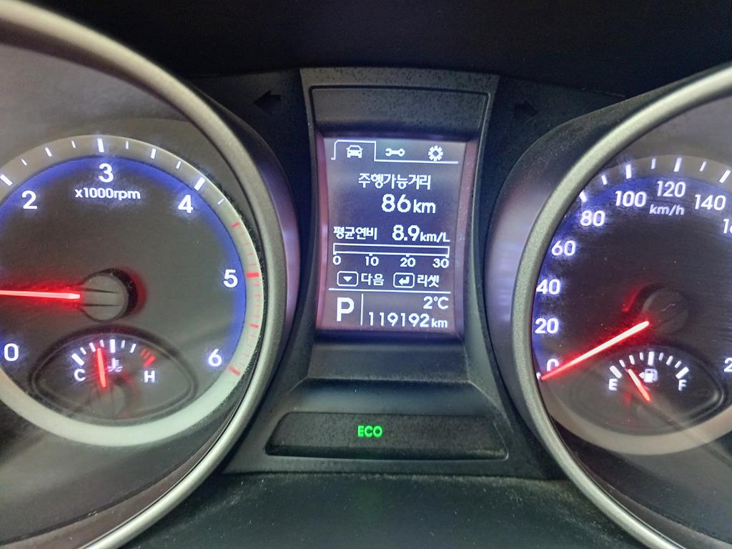 HYUNDAI Santa Fe - Vista 9