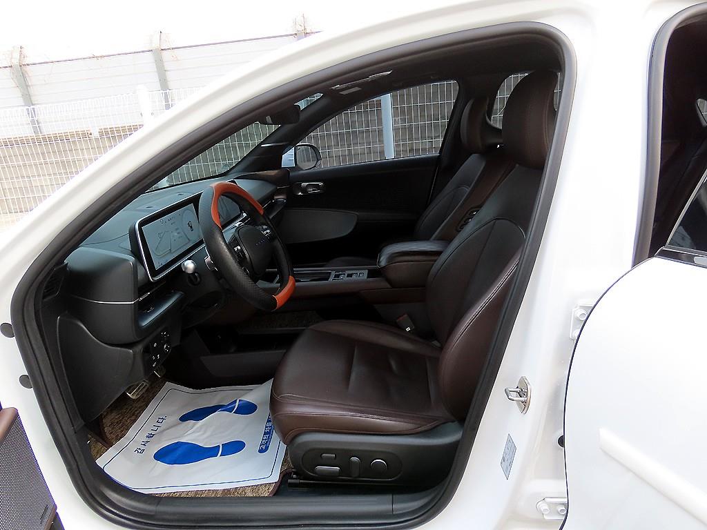 HYUNDAI Ioniq 6 - Vista 5