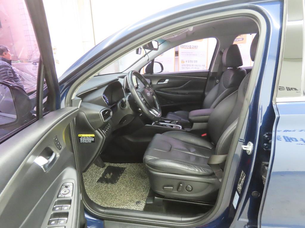 HYUNDAI Santa Fe - Vista 5