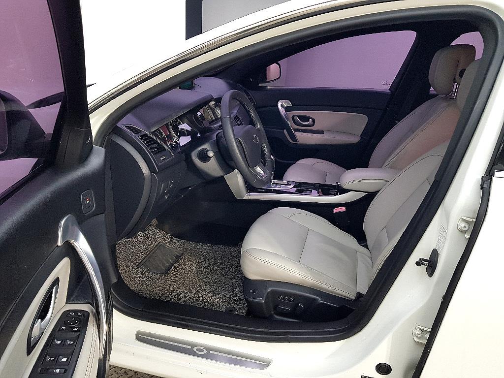 SAMSUNG SM5 - Vista 8