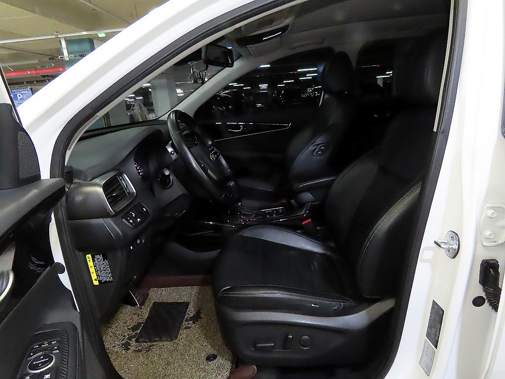 KIA Sorento - Vista 6