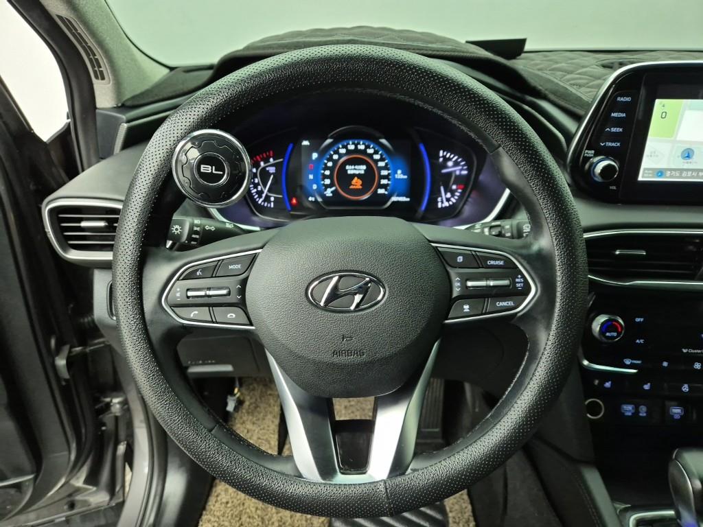 HYUNDAI Santa Fe - Vista 9