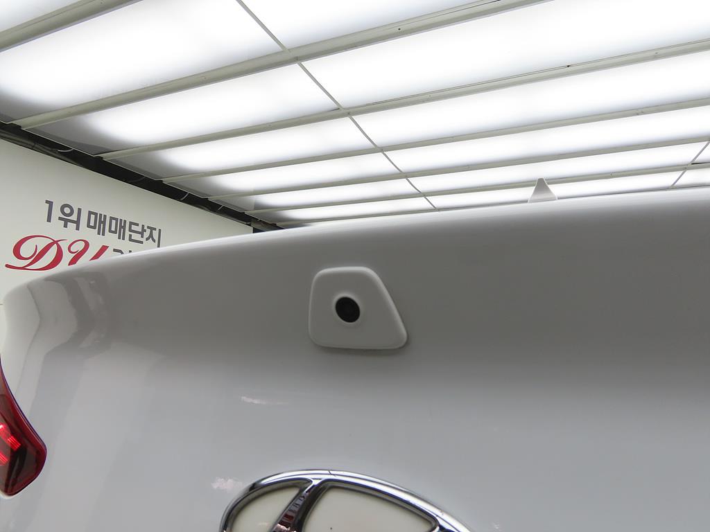 HYUNDAI Avante 2020 Blanco - Importación desde Corea - HF Imports Iquique - Foto 16