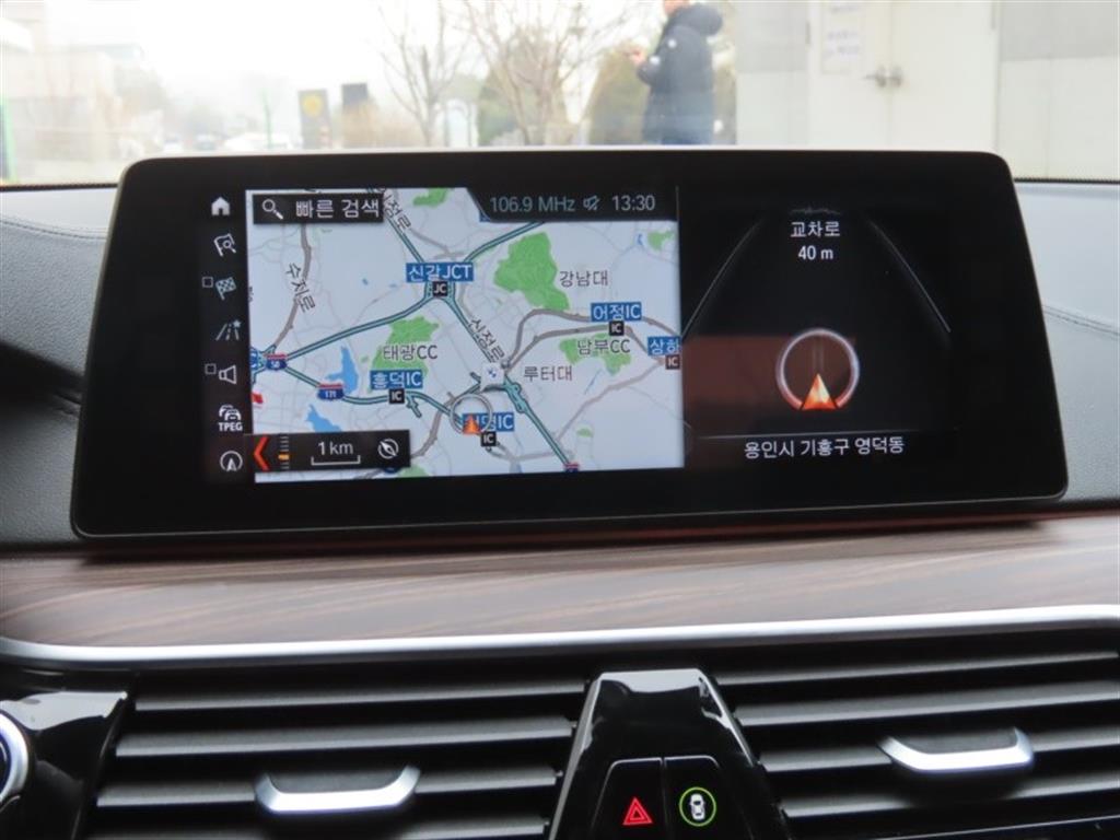 BMW 5 Series 2018 Gris - Importación desde Corea - HF Imports Iquique - Foto 8