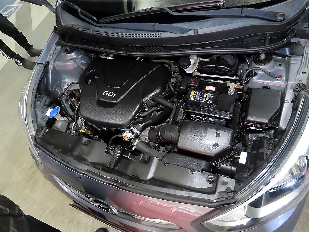 HYUNDAI Accent 2016 Gris - Importación desde Corea - HF Imports Iquique - Foto 17