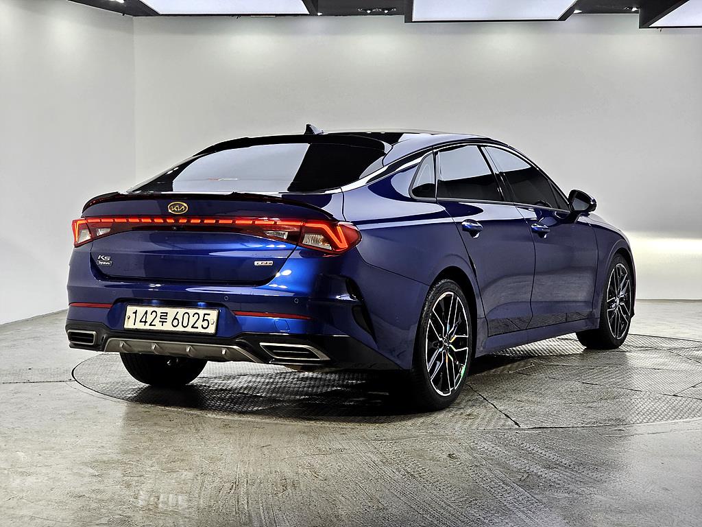 KIA K5 - Vista 4