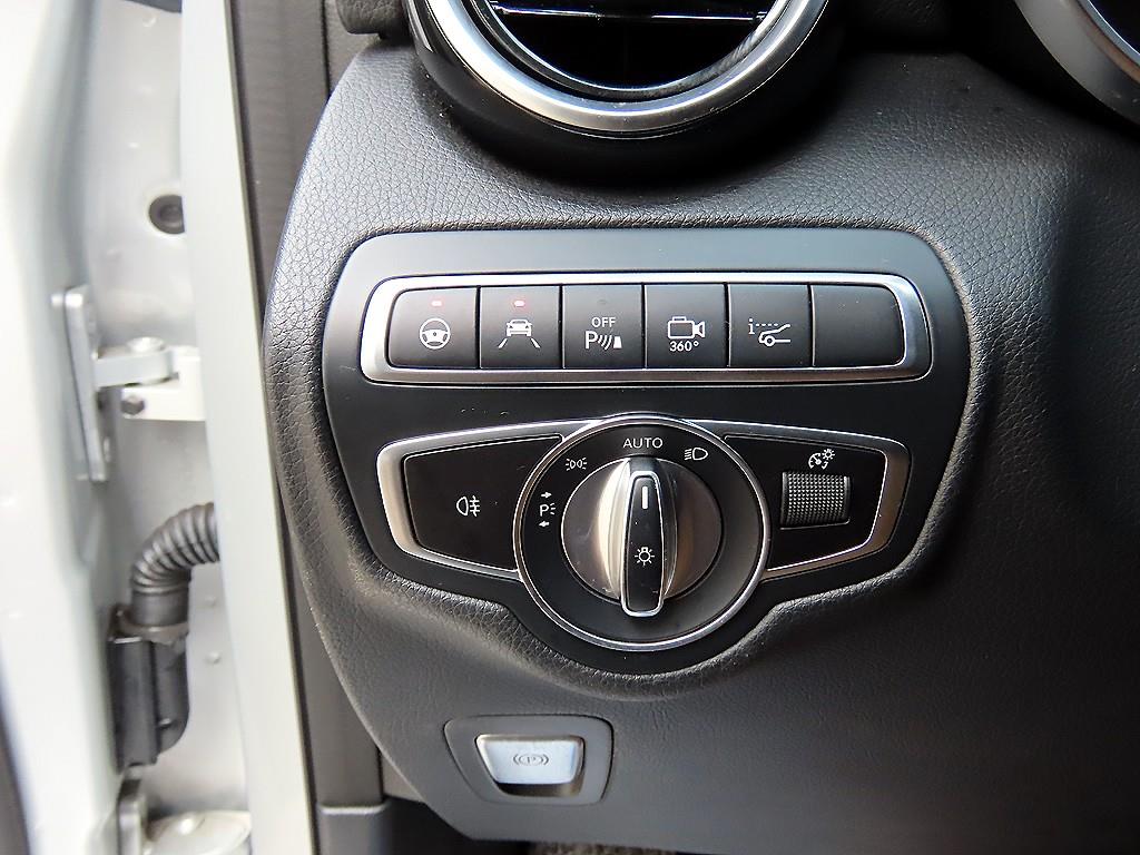 Mercedes Benz GLC Class - Vista 12