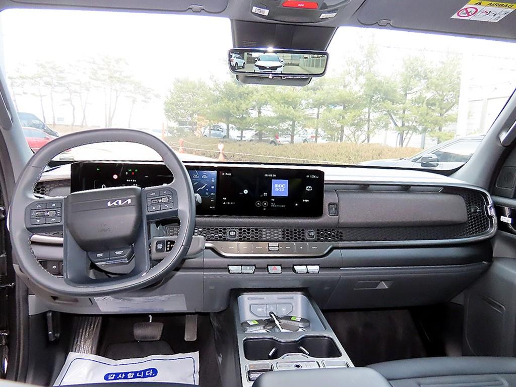 KIA Tasman - Vista 7