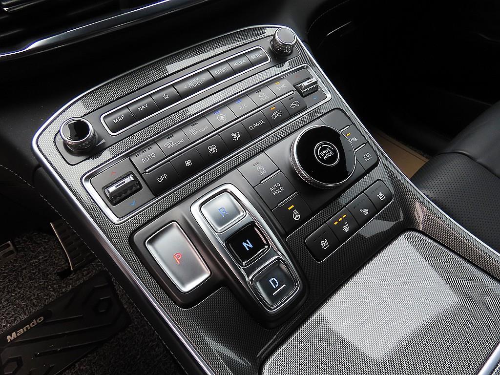 HYUNDAI Santa Fe - Vista 11