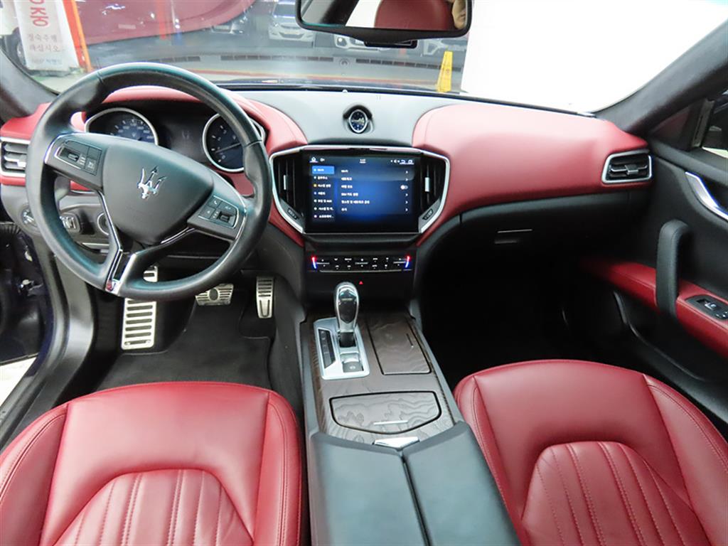 Maserati Ghibli - Vista 7