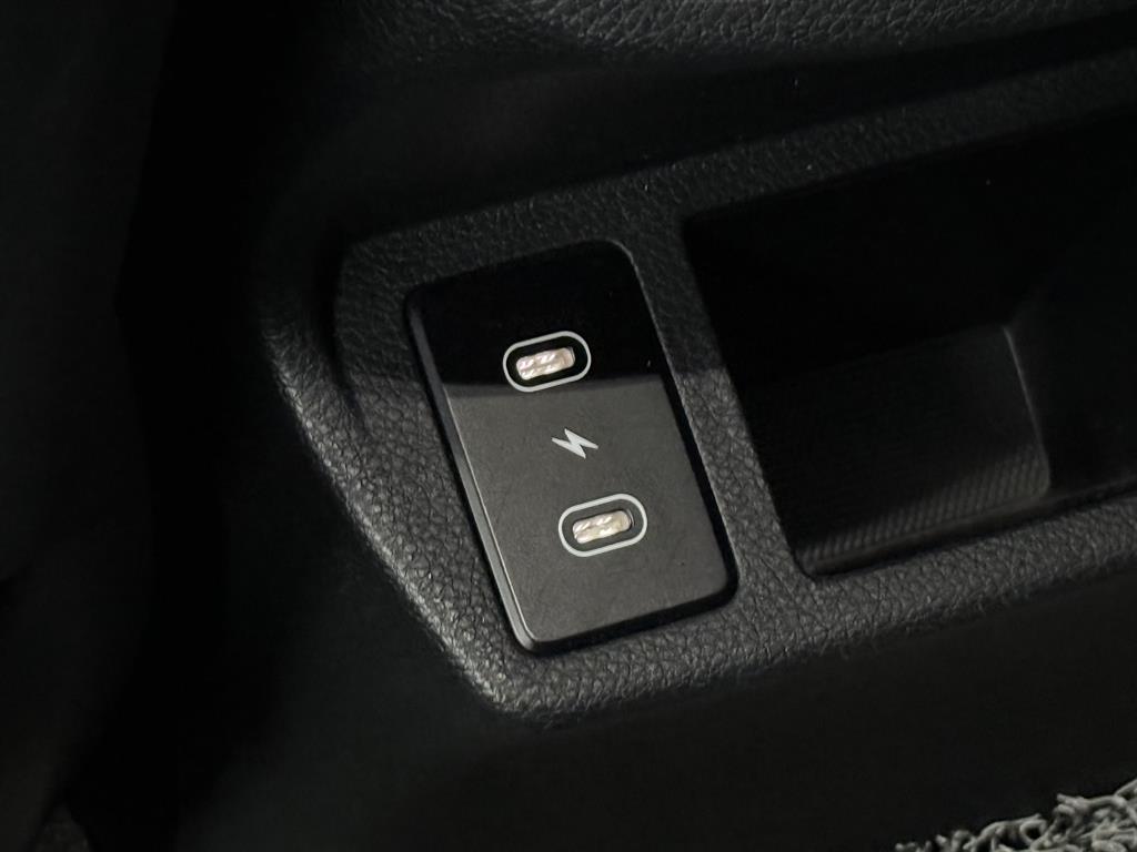 KIA Seltos 2023 Blanco - Importación desde Corea - HF Imports Iquique - Foto 17