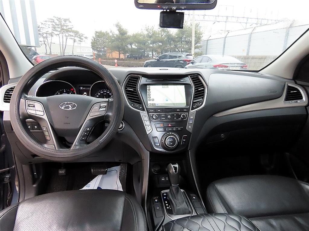 HYUNDAI Maxcruz - Vista 7