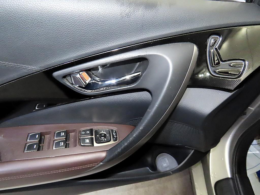 HYUNDAI Grandeur 2011 Gris - Importación desde Corea - HF Imports Iquique - Foto 13