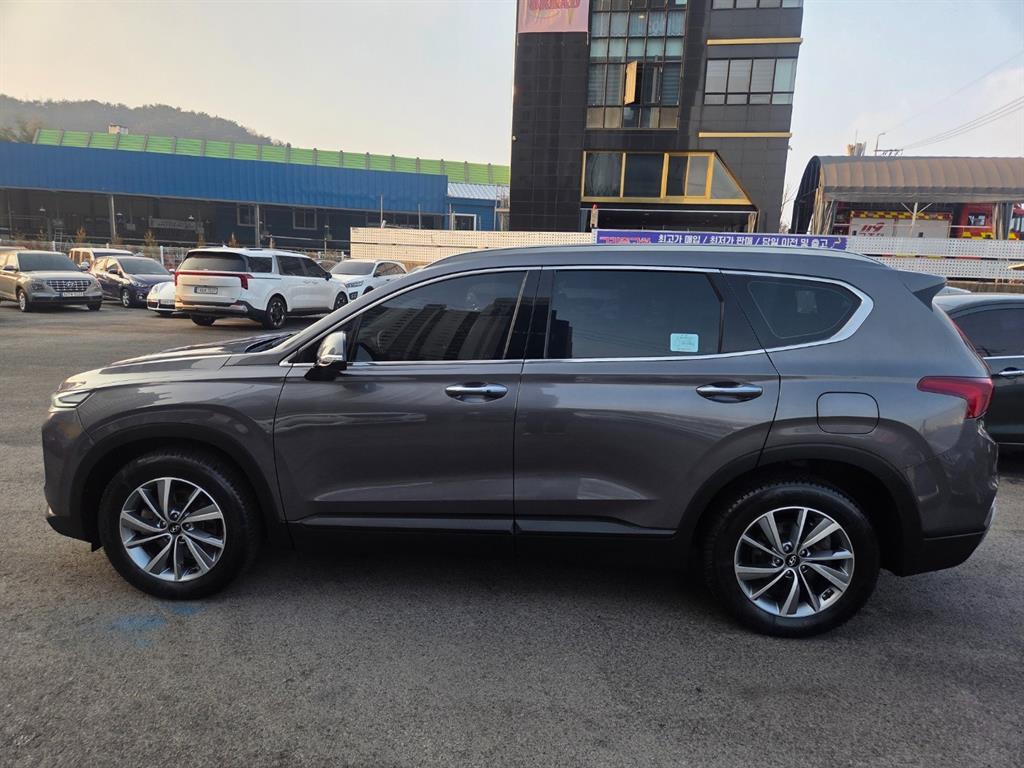 HYUNDAI Santa Fe - Vista 4