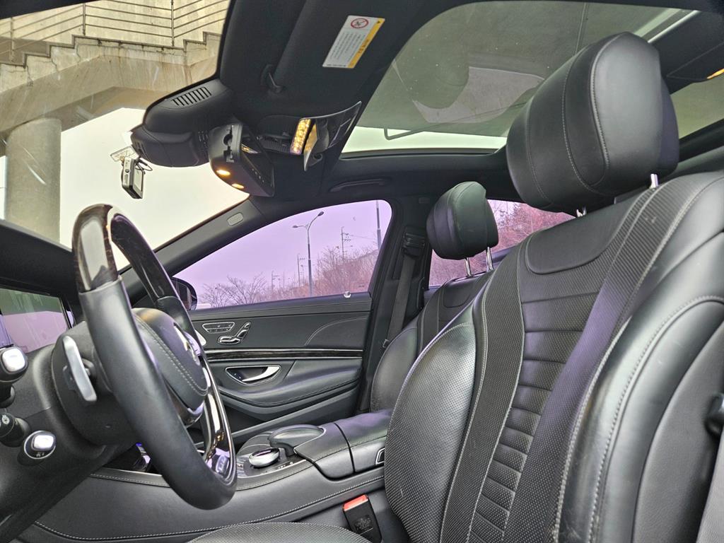 Mercedes Benz S Class - Vista 11